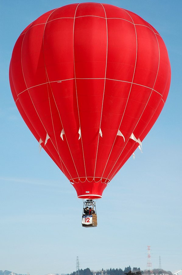 Scientists Test Radiometer Aboard Hot-Air Balloon