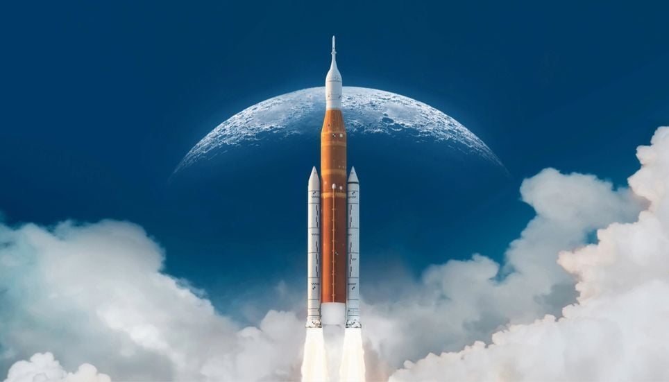 NASA Astronauts Glover and Wiseman Take Emeritus Roles After Artemis II Moon Mission