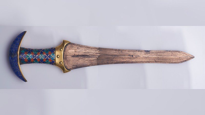Ancient Egyptian princesses may have used weapons in combat, study suggests