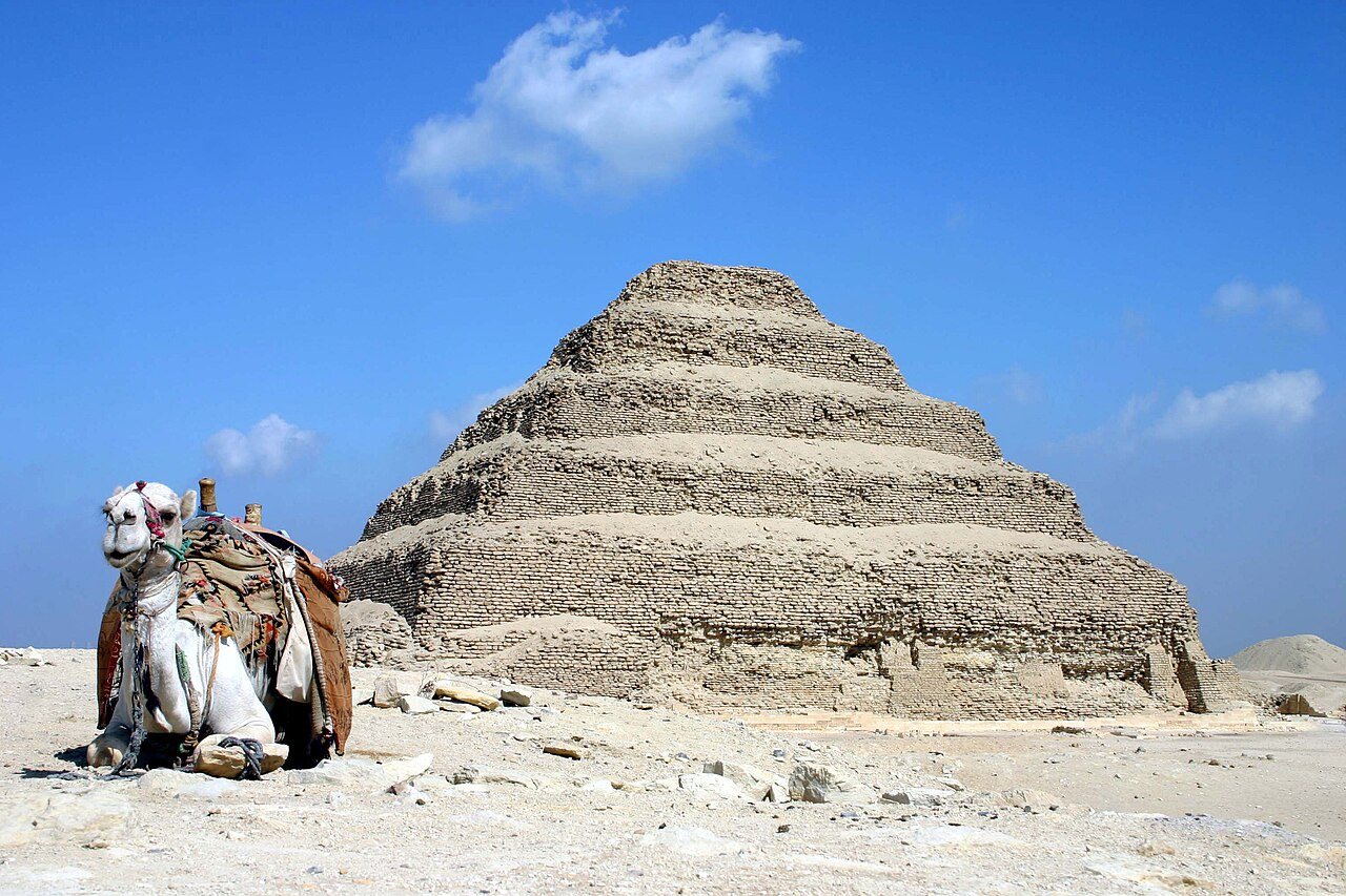 4,000-Year-Old Tomb of High-Ranking Official Unearthed in Saqqara
