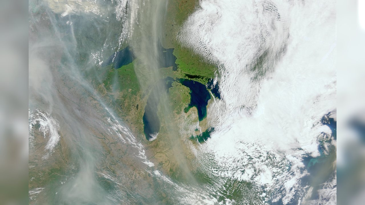 Ocean-Monitoring Satellite Captures Wildfire Smoke Plumes From Space