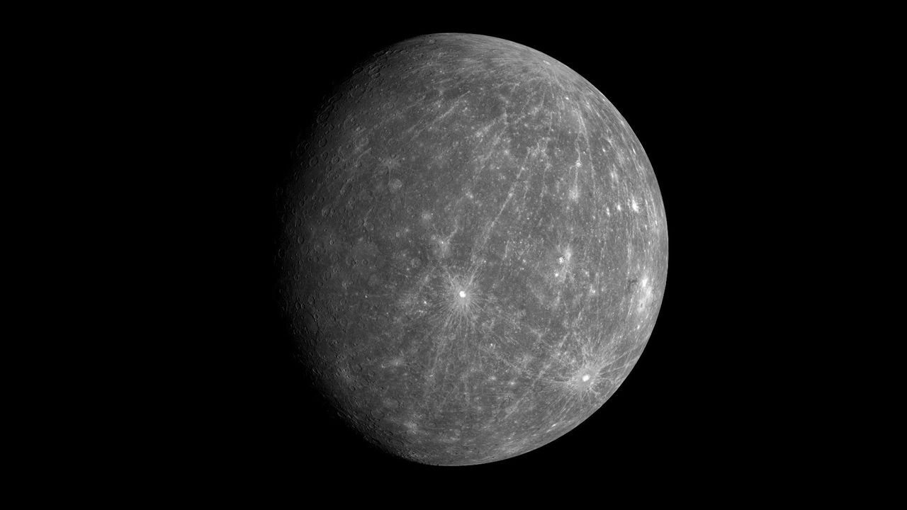 NASA's MESSENGER spacecraft launched to Mercury in 2004