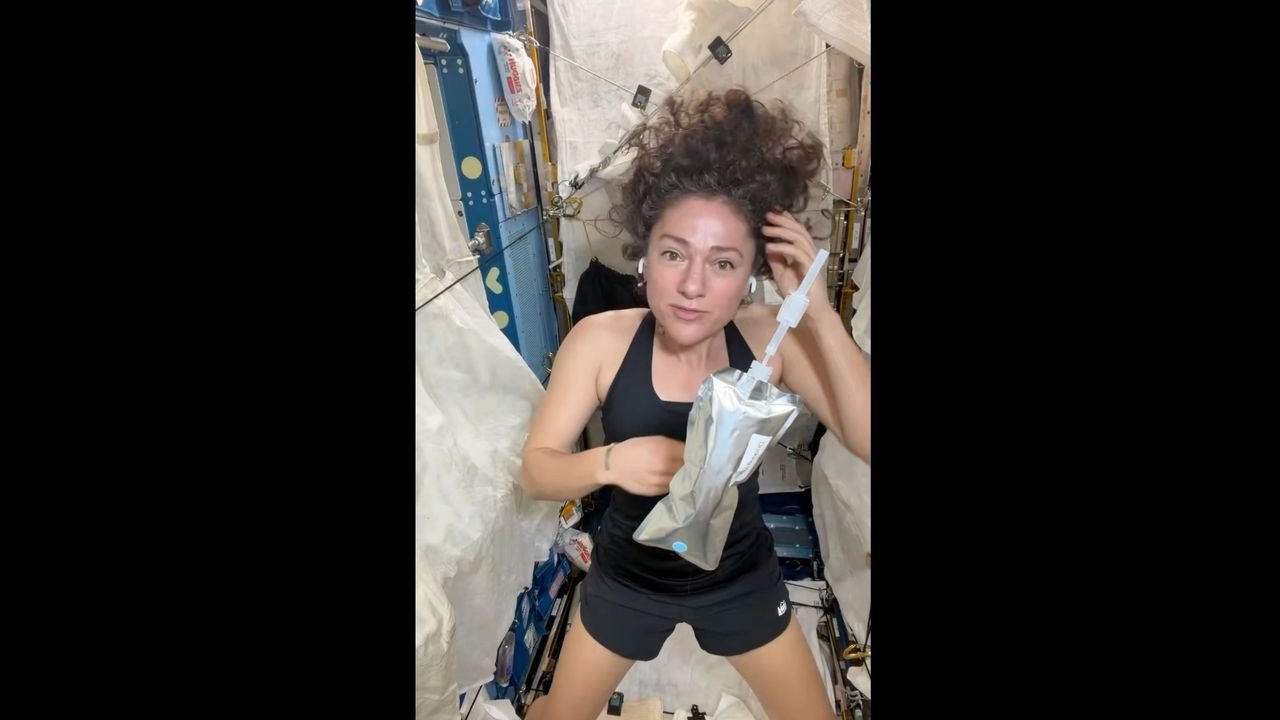NASA Astronaut Jessica Meir Shares Zero-G Curly Hair Tips From the ISS