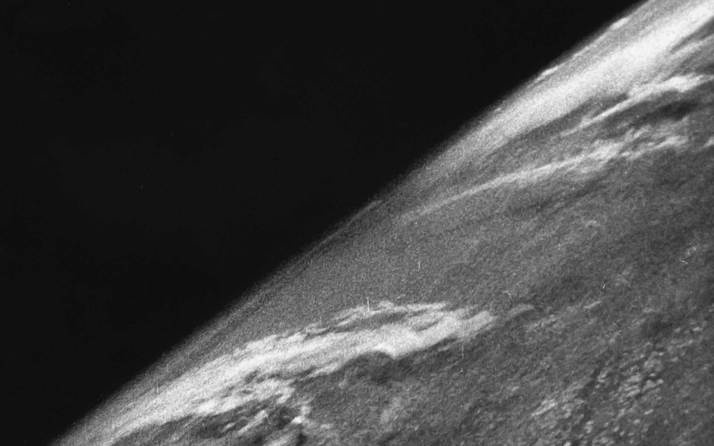 Première photo de la Terre depuis l'espace prise après la Seconde Guerre mondiale