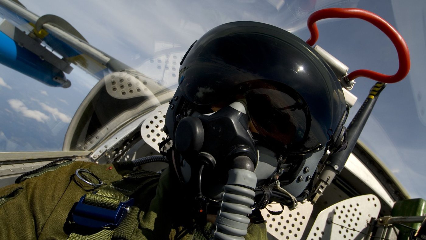 Fighter Pilot's Yearlong Headaches Traced to a Hidden Sinus Cause