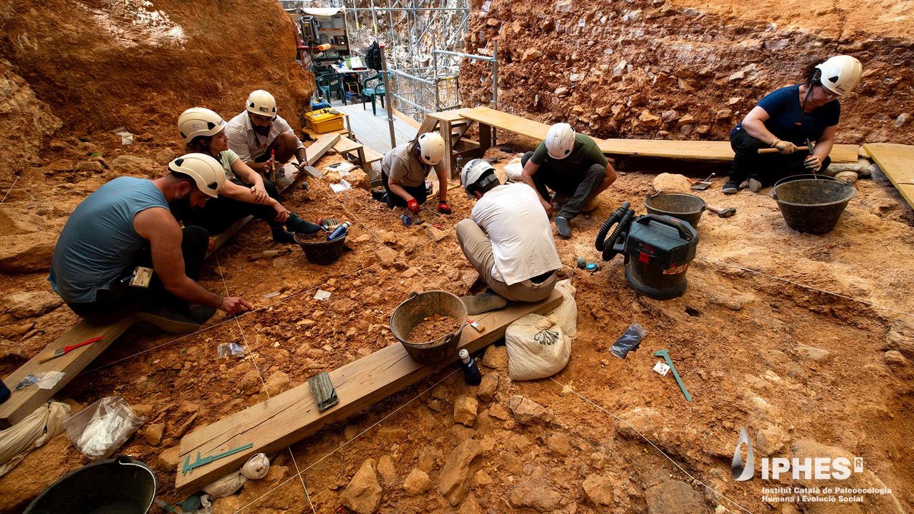 Cannibalism Evidence Found Among Ancient Human Relatives in Spanish Cave, 850,000-Year-Old Fossils Show