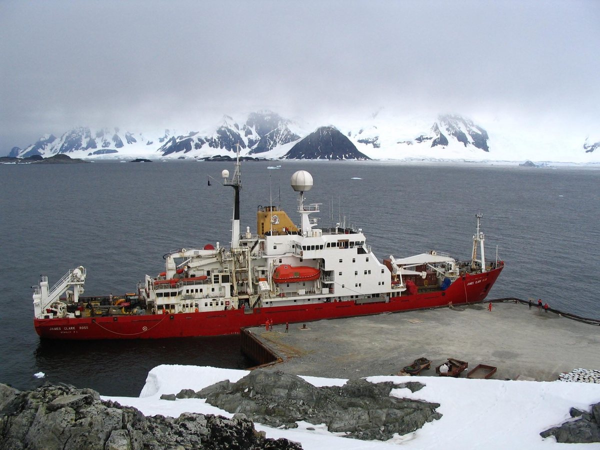 Uncrewed vessel begins 22,000km Antarctic climate science voyage
