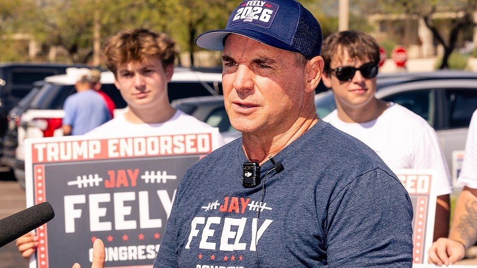 Ex-NFL Kicker Jay Feely Wins GOP Primary in Arizona Battleground District