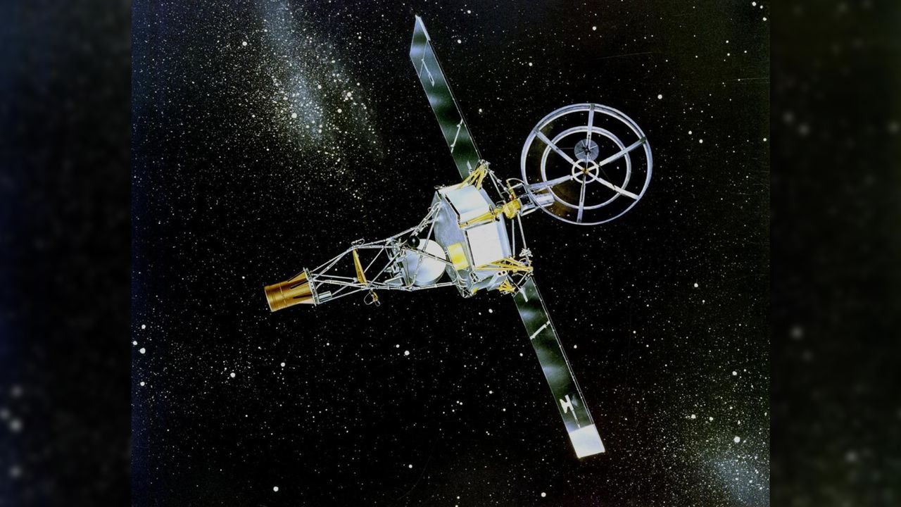 NASA's Mariner 2 performs first deep-space maneuver on way to Venus