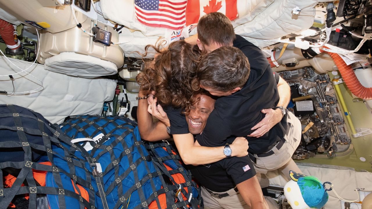 Artemis II Moon Mission Breaks NASA's Streaming Record with 149 Million Views