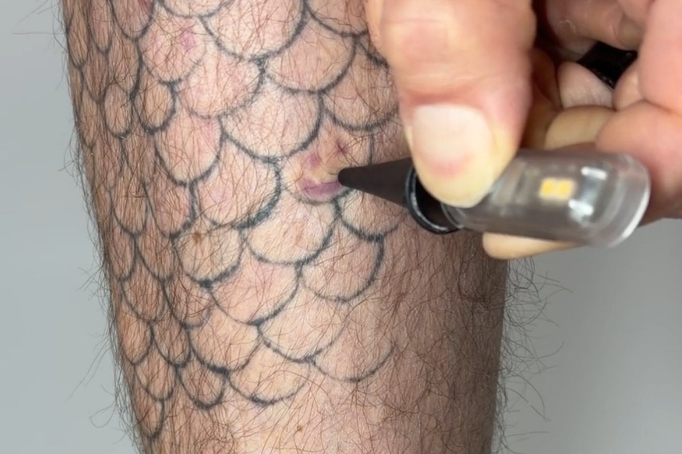 Light-Activated Tattoo Ink Can Be Switched On and Off