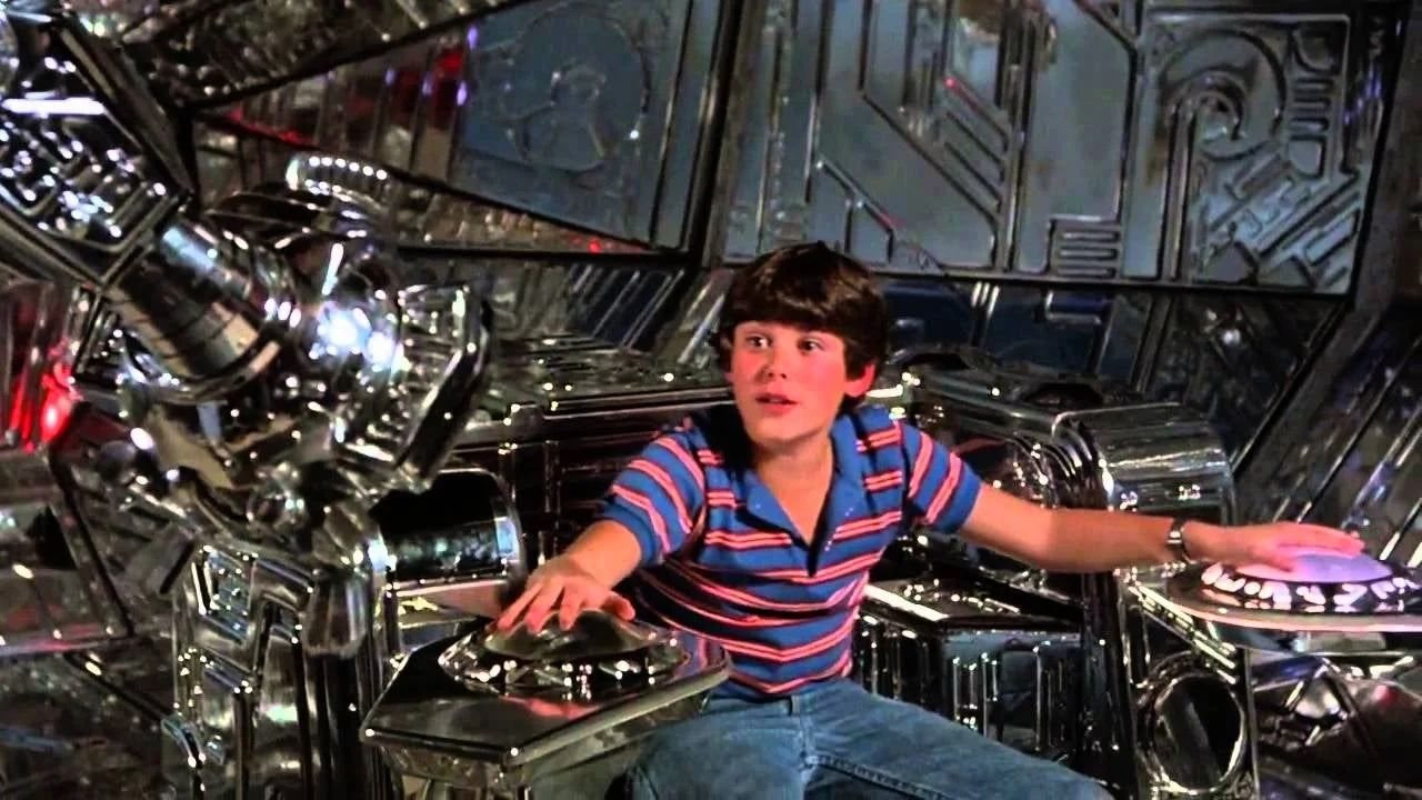 At 40, Disney's «Flight of the Navigator» Used Time Dilation Long Before «Interstellar»
