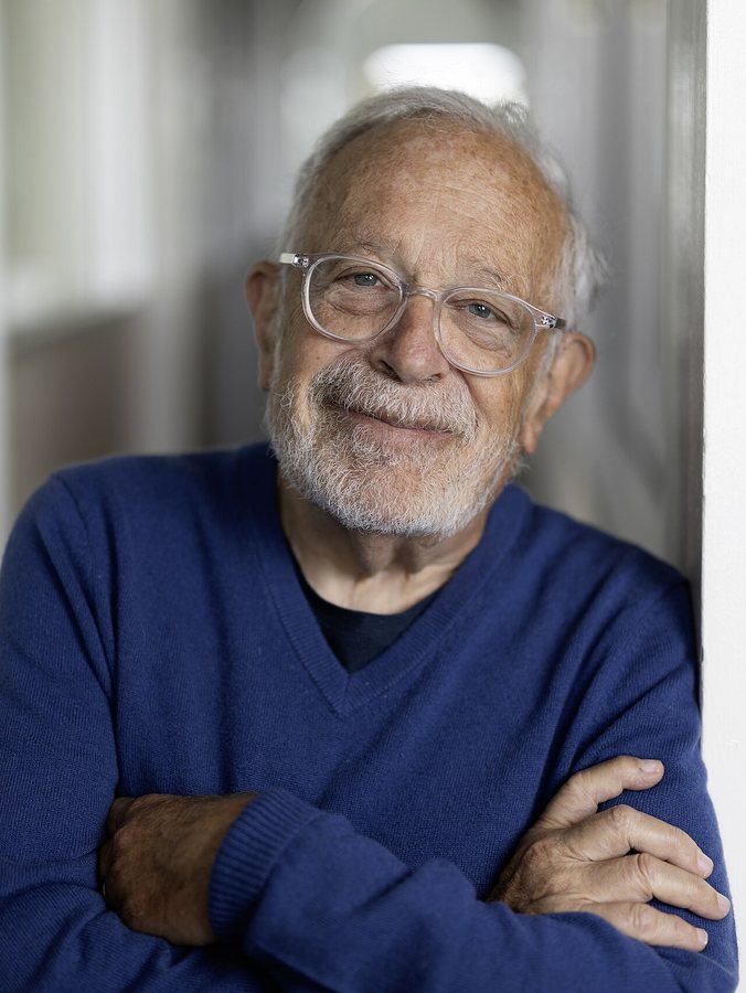 Reich: Liability Lawsuits Could Curb AI and Climate Risks