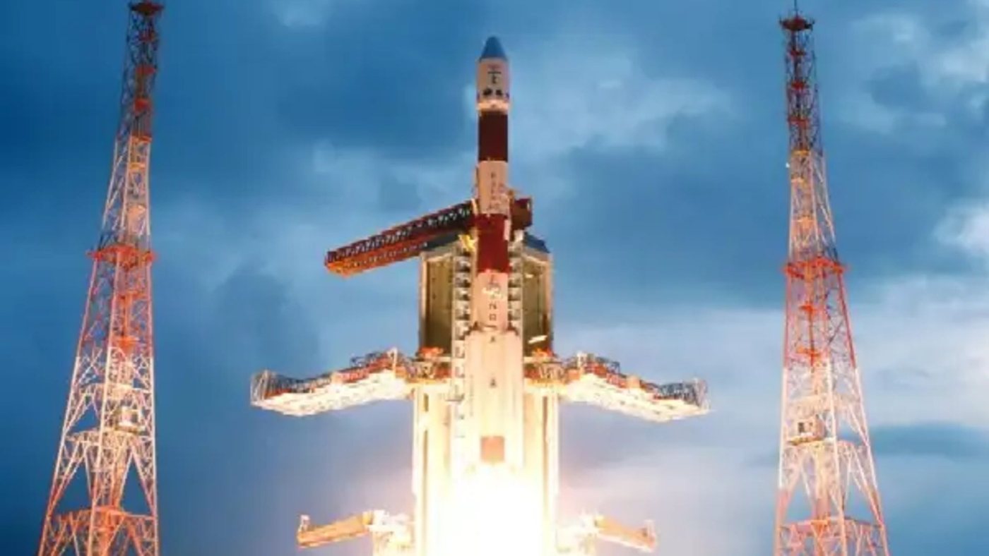 Japan Launches MMX Sample-Return Mission to Martian Moon Phobos
