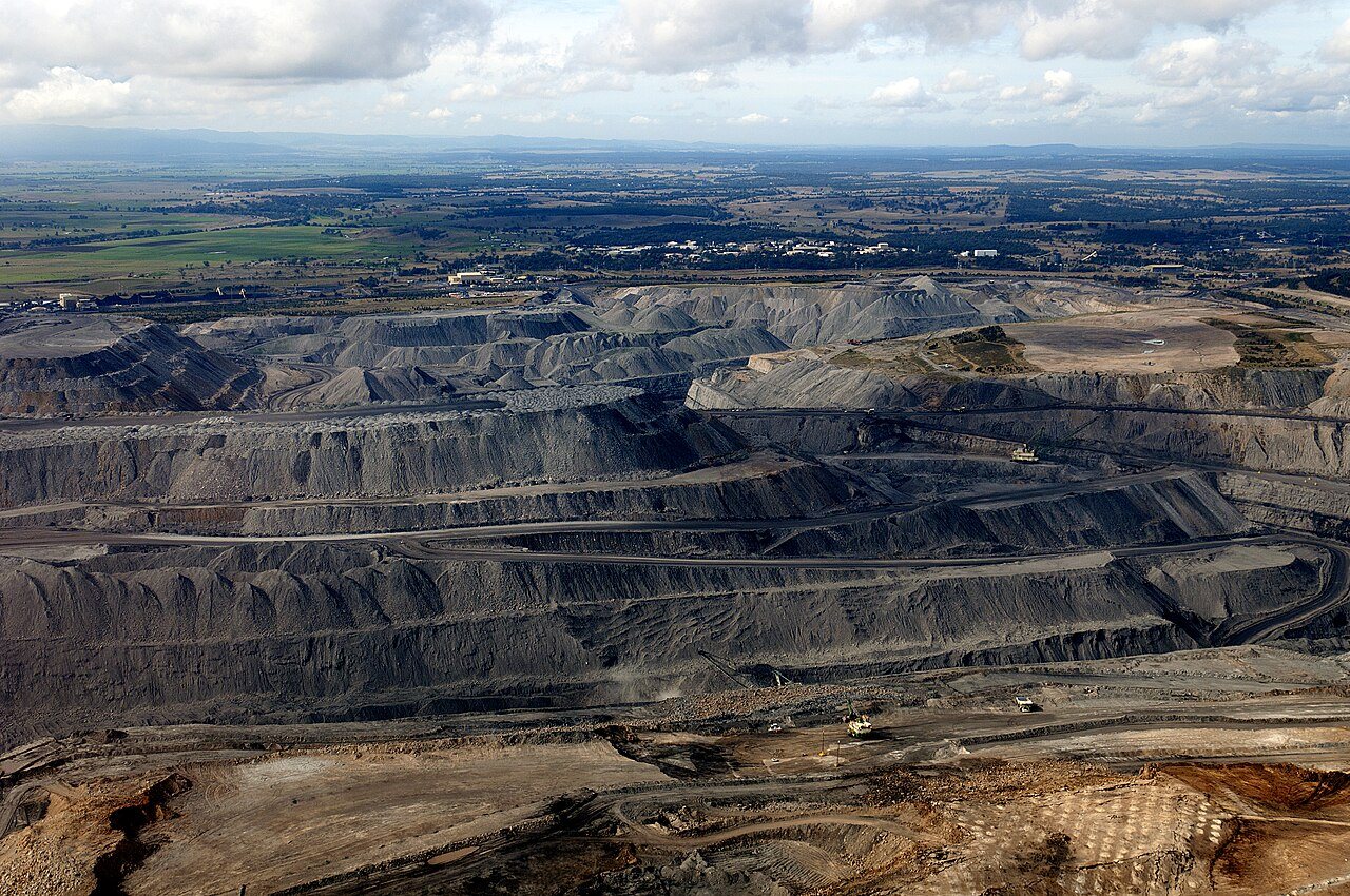 Australia and Turkey Face Criticism Over Coal Reliance Ahead of COP31 Summit