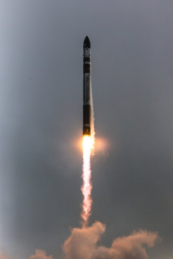 Five Orbital Launches Set for This Week, Led by SpaceX Starship's First Starlink Mission