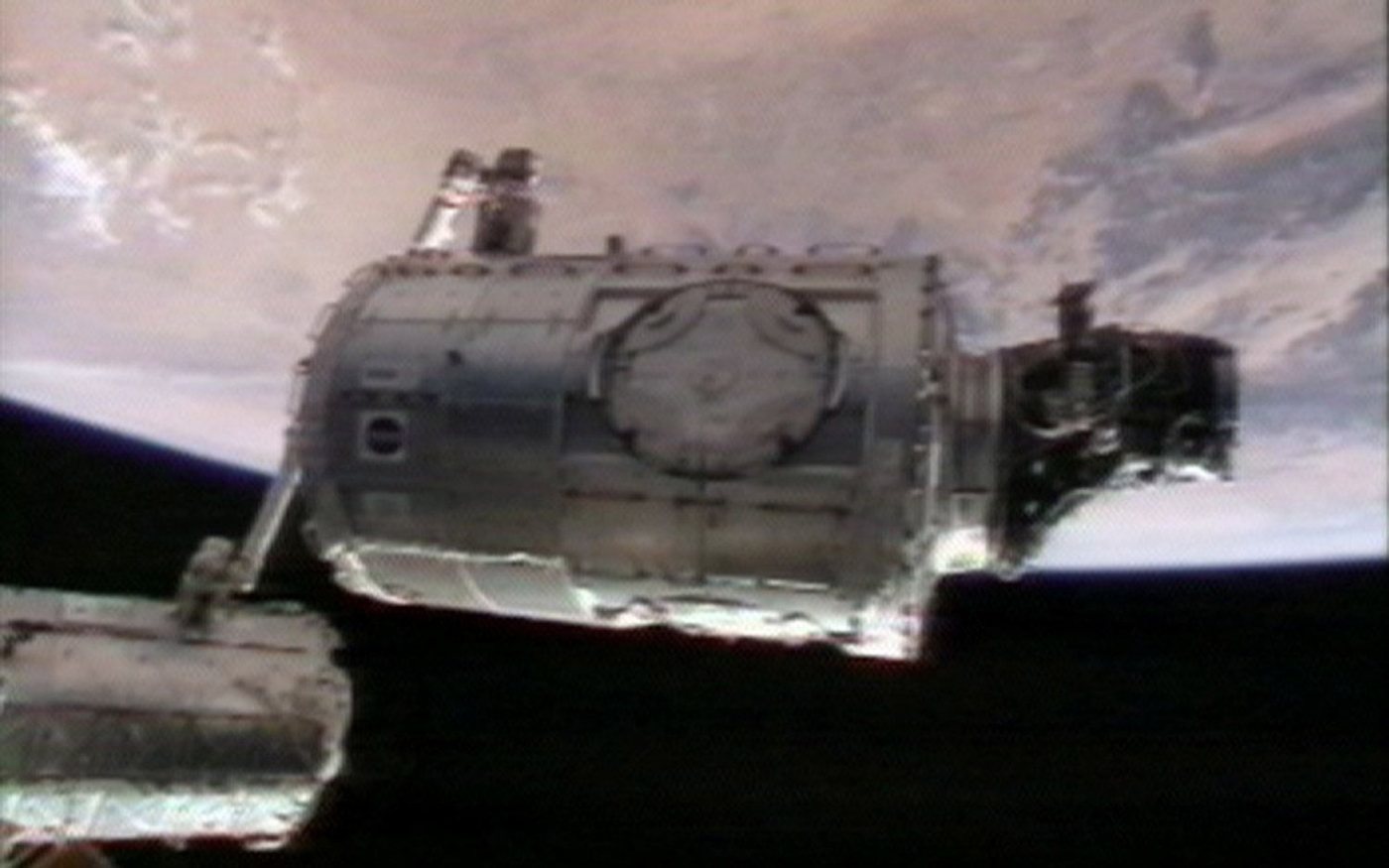 Space shuttle Discovery launches Harmony module to ISS