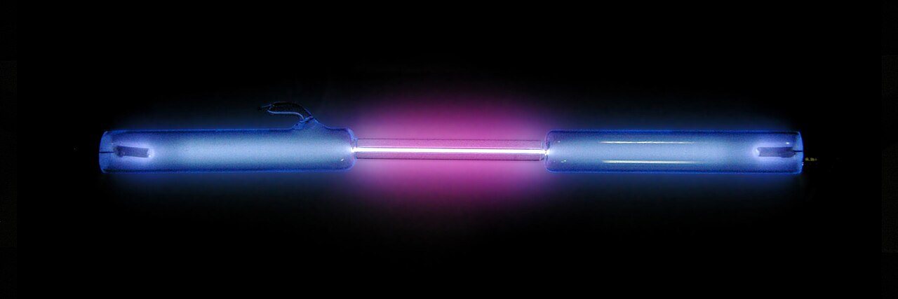 New Light-Activated Material Produces Hydrogen From Water Without Precious Metal Catalyst
