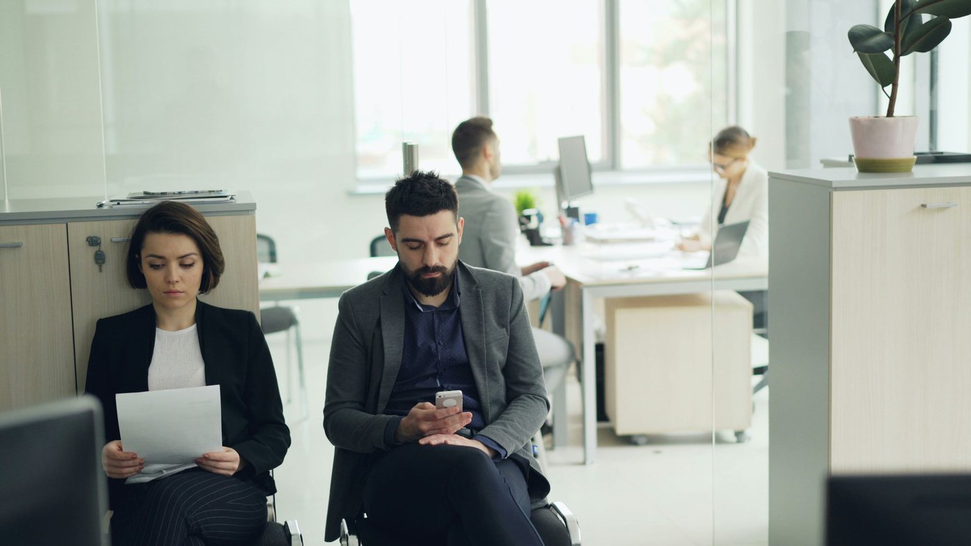 What workplace images can reveal about corporate dress culture