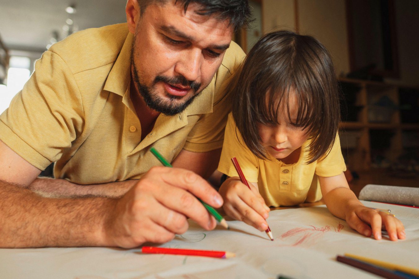 Adults Outperform Children on Creativity Tests but Show Less Confidence, Study Finds